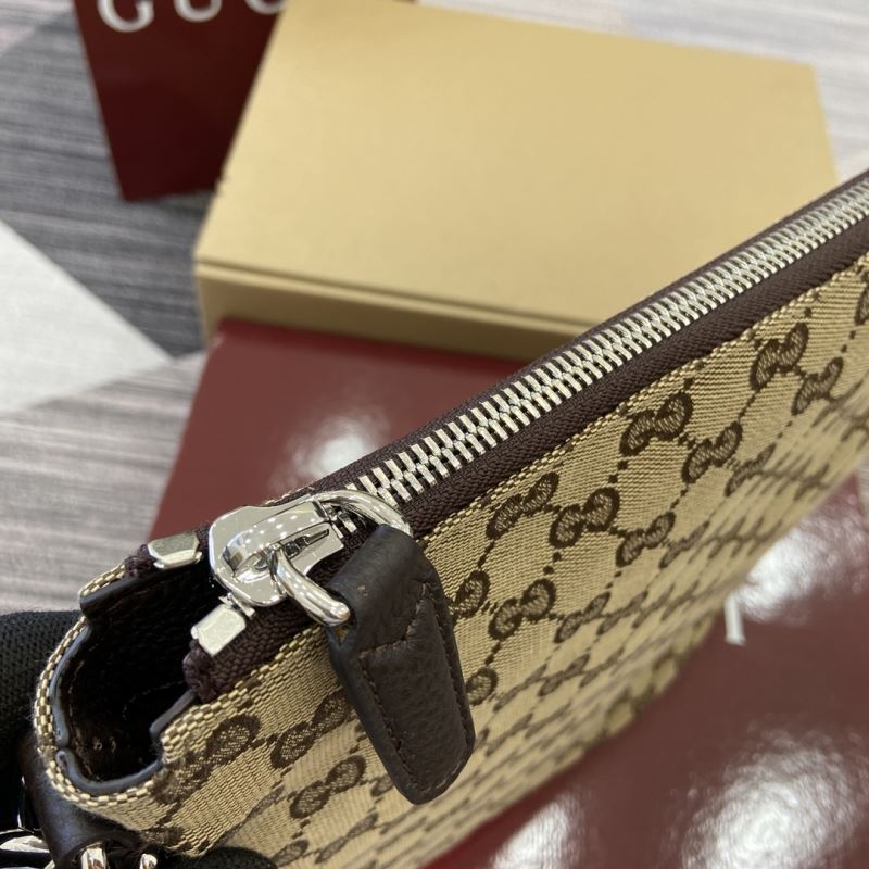 Gvc*1 padlock shoulder bags